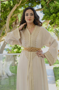 Takshita Golden Champagne