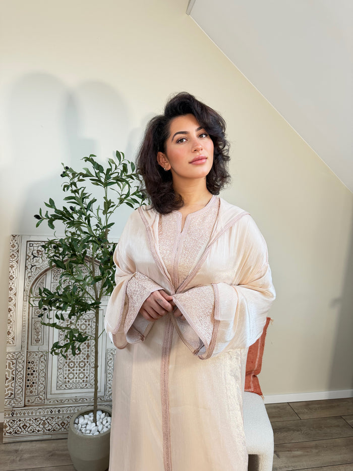 Jeleba Amber in Pearl